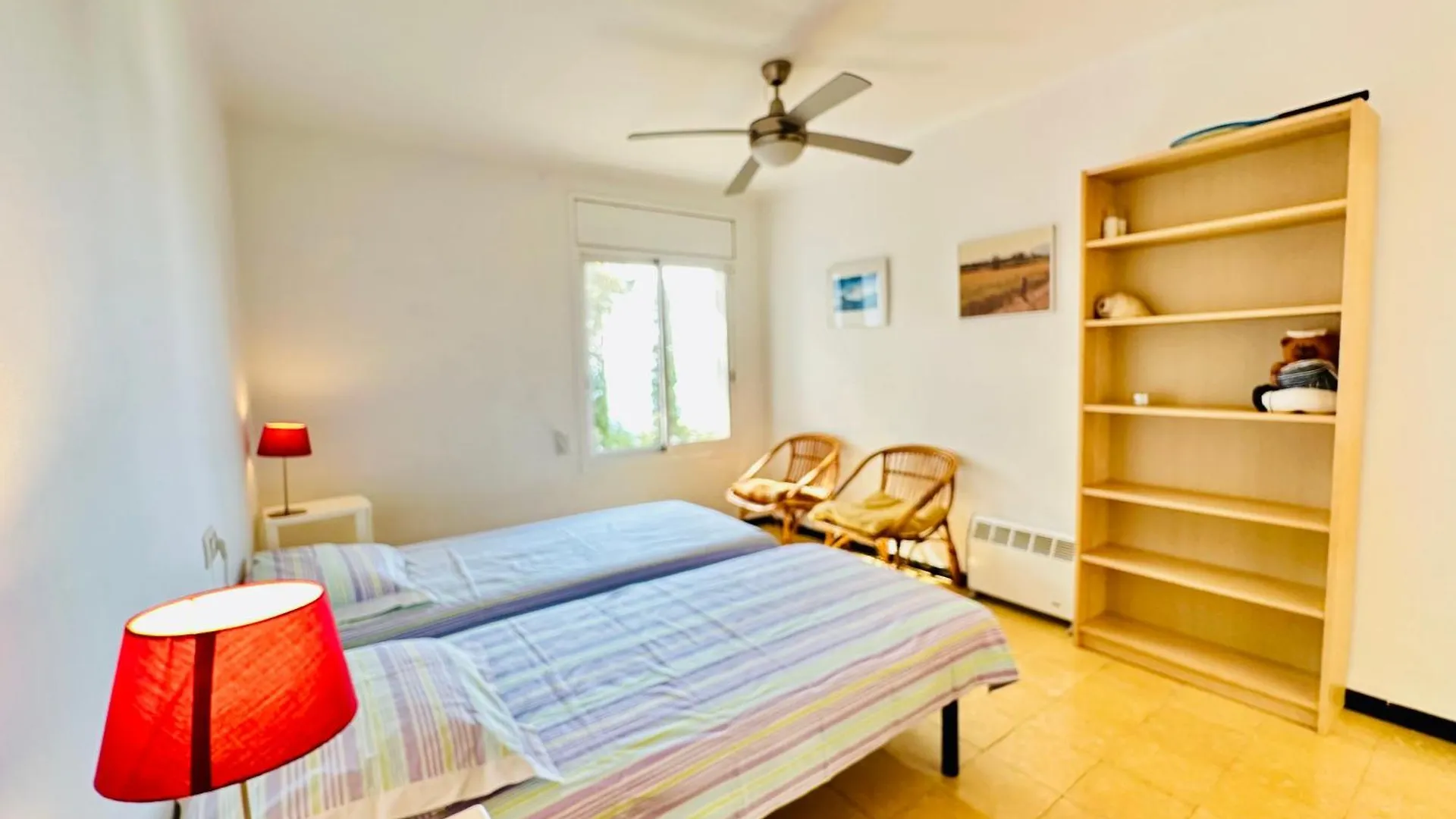 Vela - Apartamento Con Acceso Directo A La Playa Росас Испания